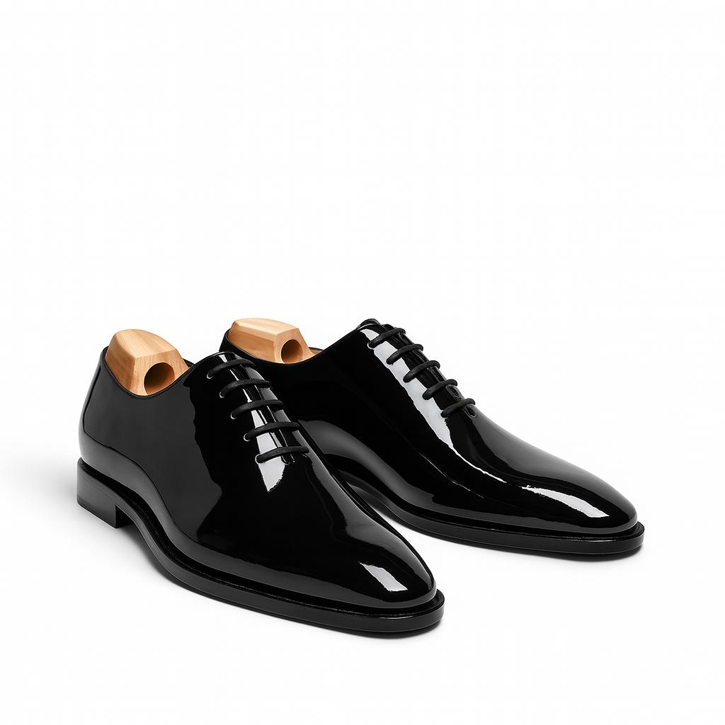 Drottningholm – Black Patent Leather