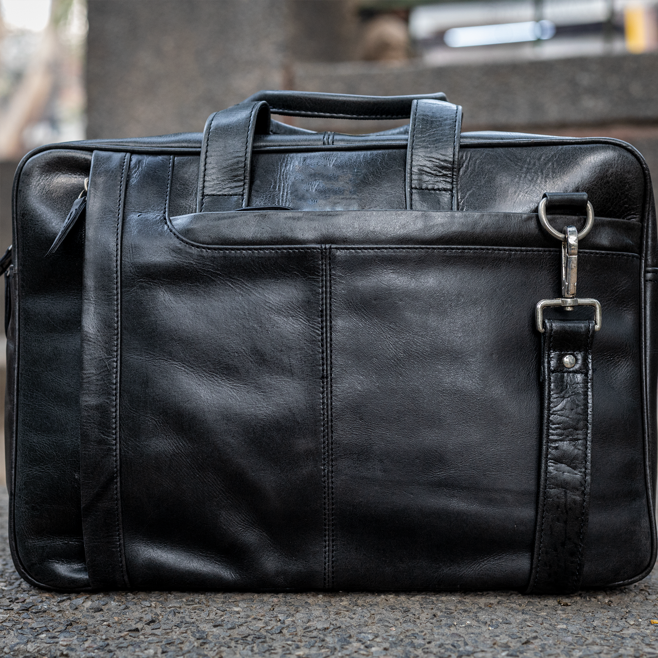 Modern Professionalism: Men's Office Handbag for Success
