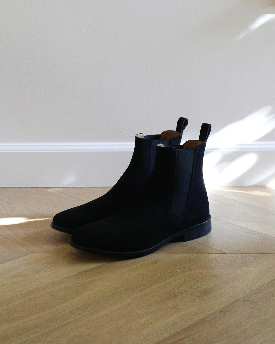 Classic Burnished Leather Chelsea Boots | Premium U.S. Leather