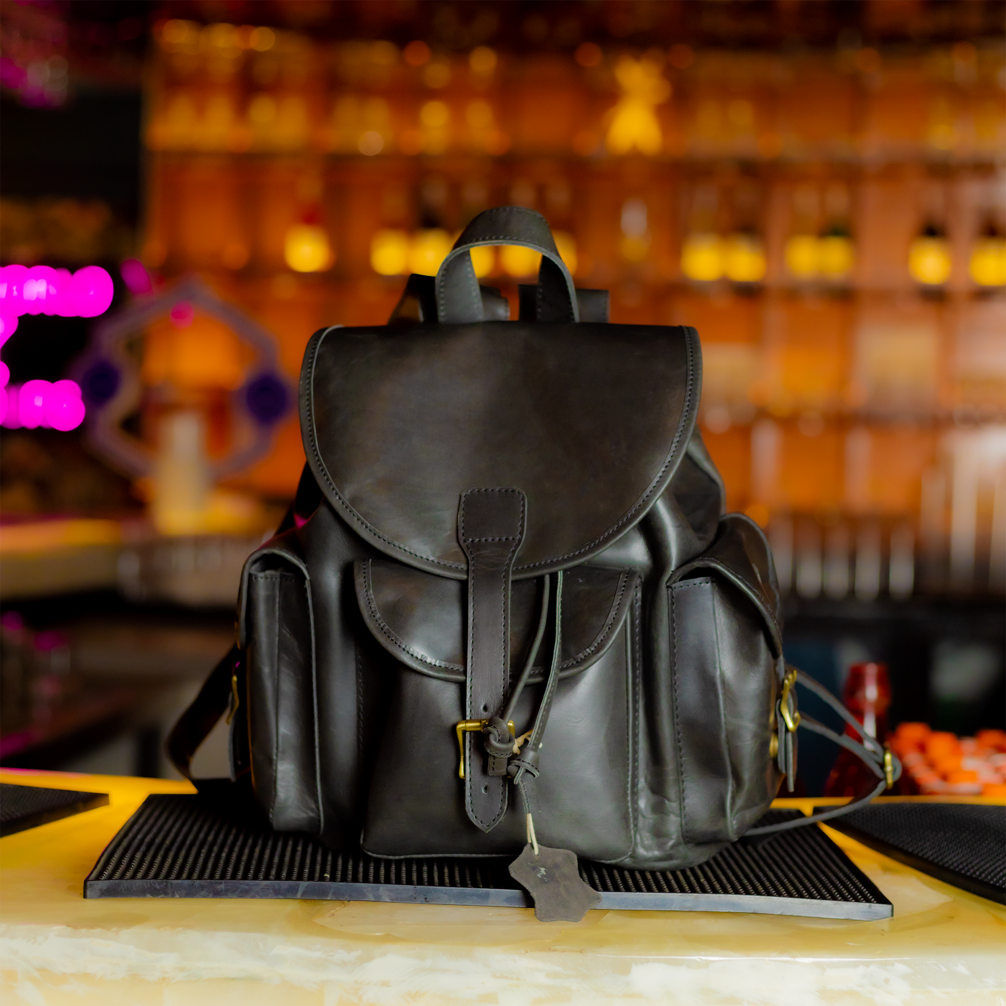 Shop Stylish Flap Pocket Bag: Functionality & Fashion