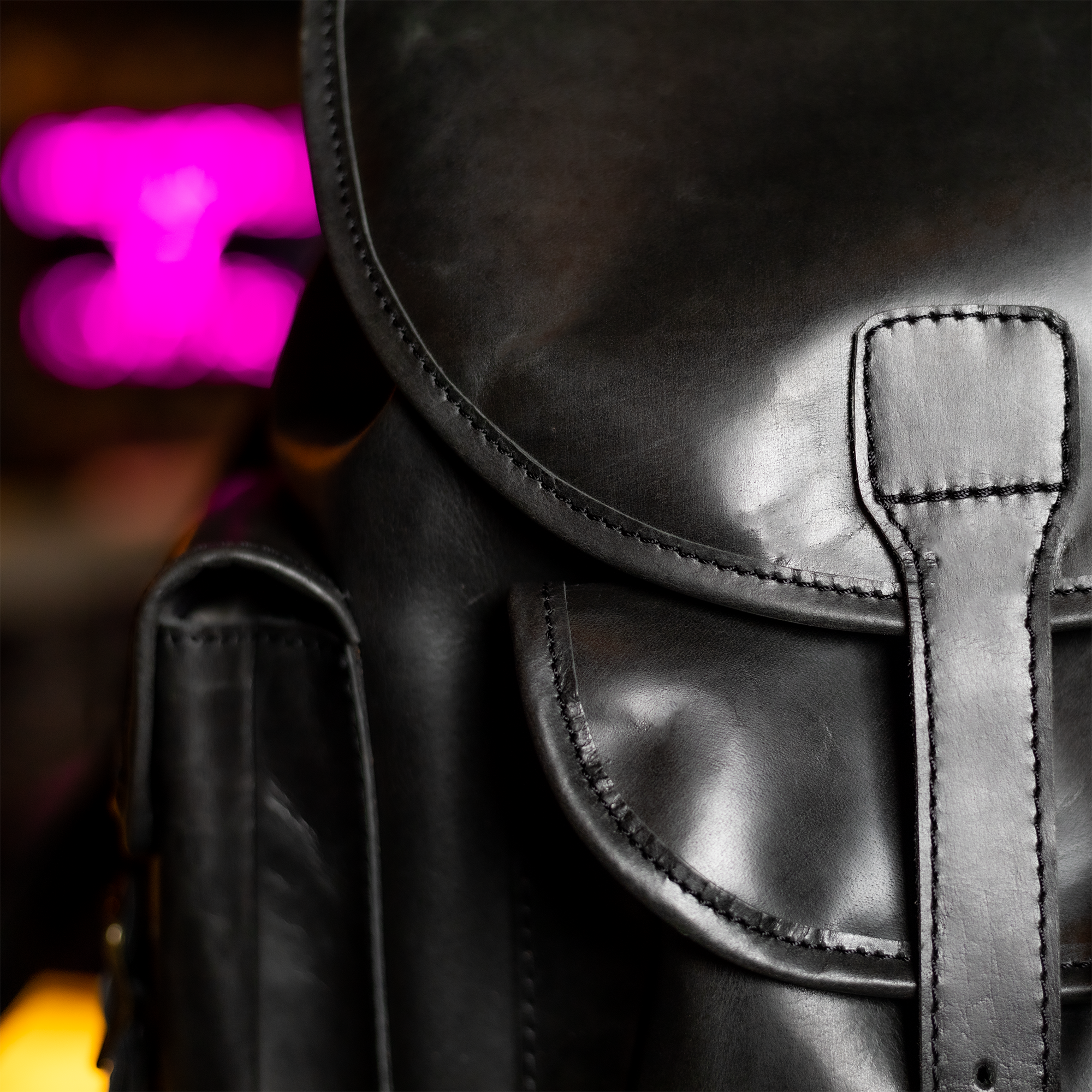 Shop Stylish Flap Pocket Bag: Functionality & Fashion