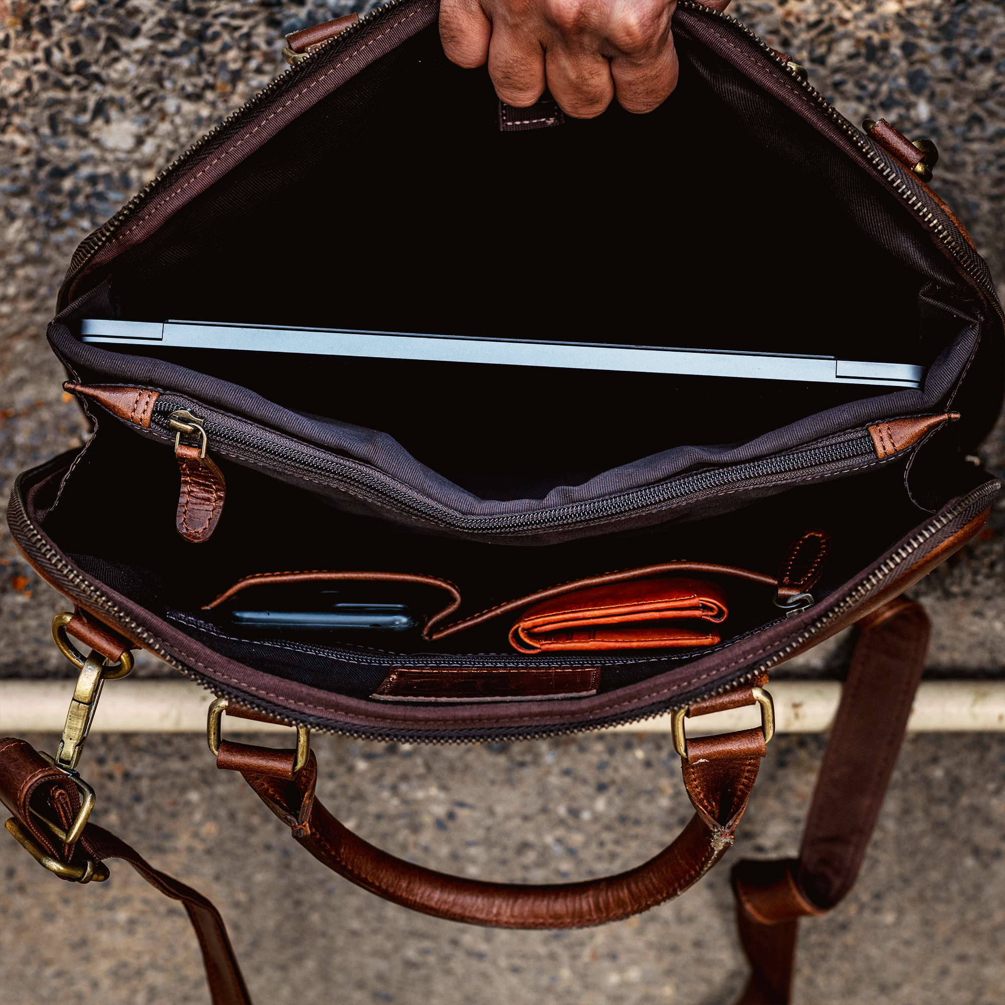 Modern Men's Office Handbag: Style and Durability Combined