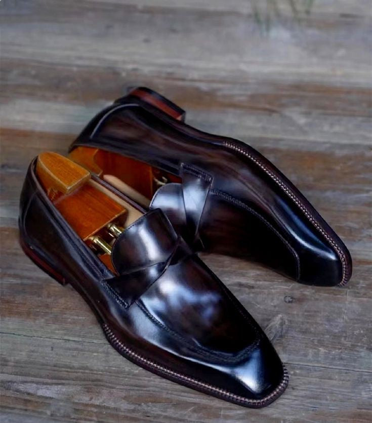 Refined Elegance: Premium Penny Loafers Shoes for the Modern Gentleman