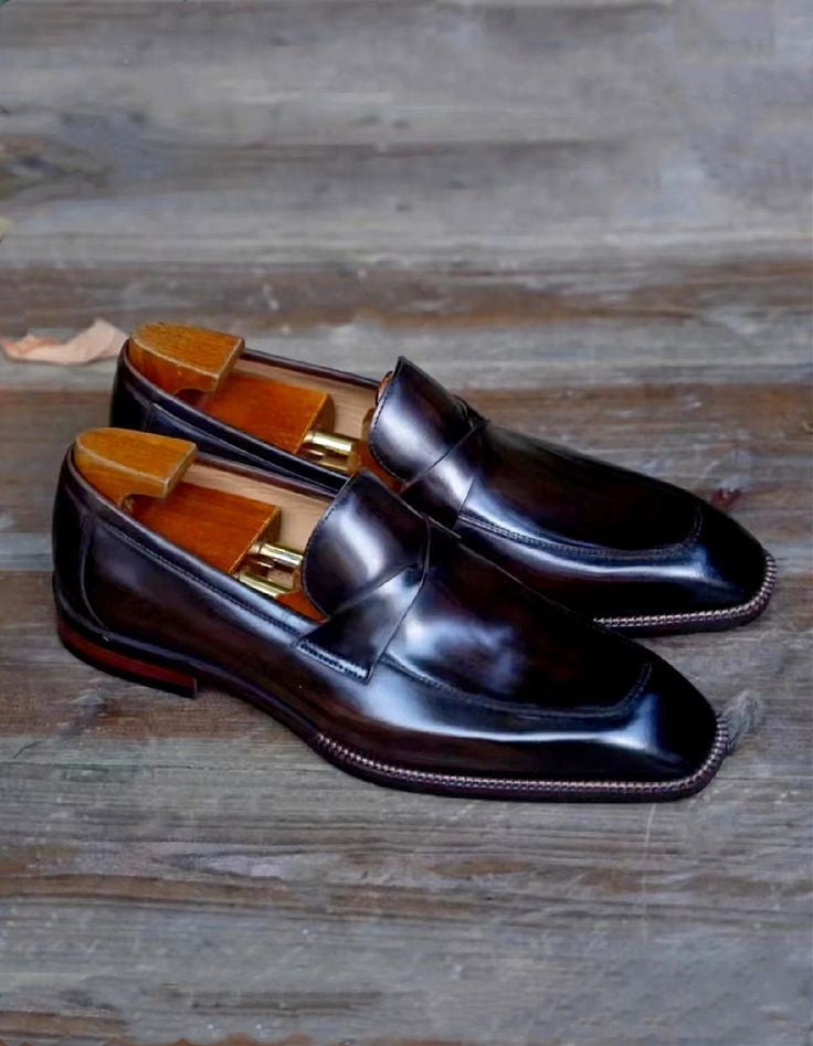 Refined Elegance: Premium Penny Loafers Shoes for the Modern Gentleman